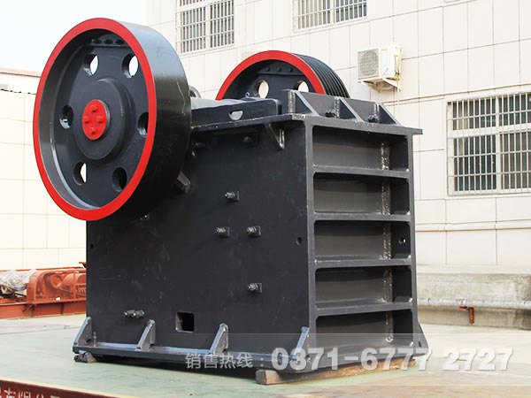 液壓保護(hù)顎式破碎機(jī) 液壓保護(hù)顎式破碎機(jī)