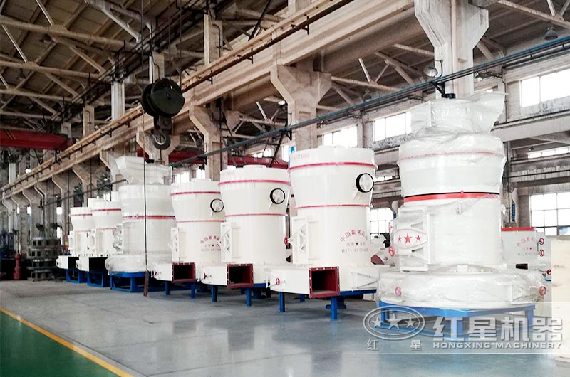 不同型號(hào)的雷蒙磨粉機(jī)