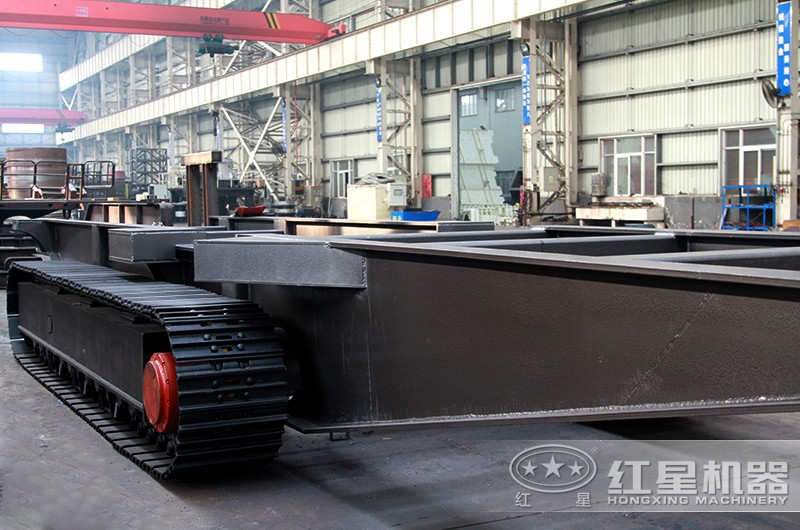 紅星建筑垃圾粉碎機(jī)車(chē)間