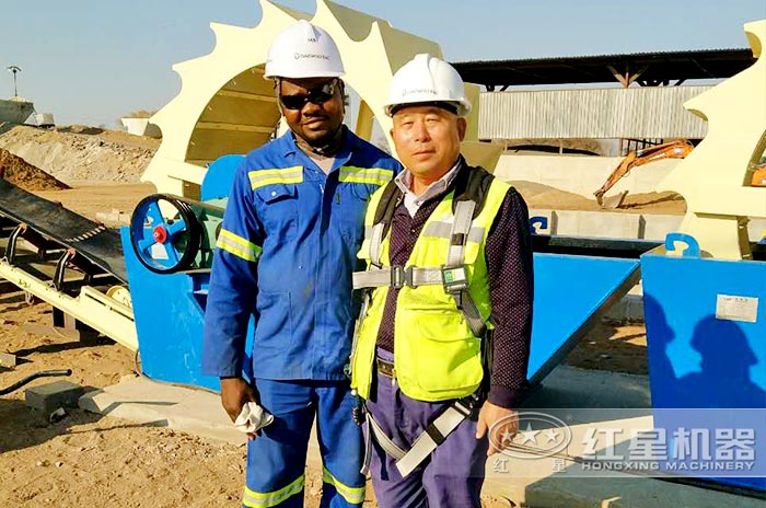 洗砂機(jī)作業(yè)現(xiàn)場